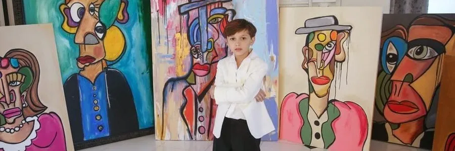 Andres Valencia Steals the Spotlight at Art Miami
